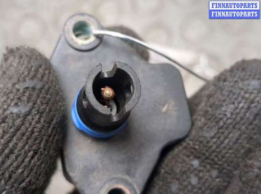 купить Измеритель потока воздуха (расходомер) на Land Rover Discovery 2 1998-2004