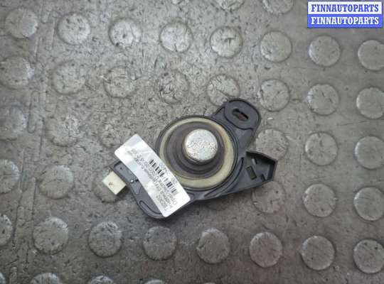 купить Кнопка открывания багажника с крышки на Opel Vectra C 2002-2008