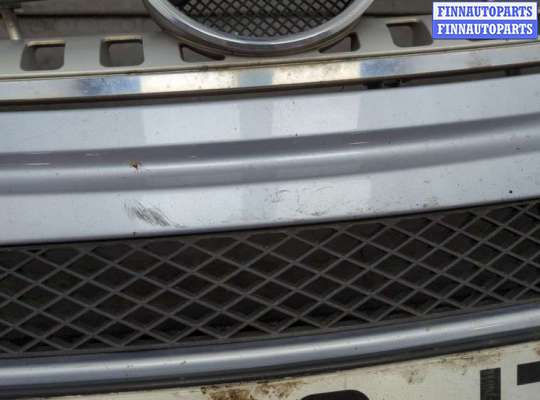 Бампер передний на Mercedes-Benz ML (W164)