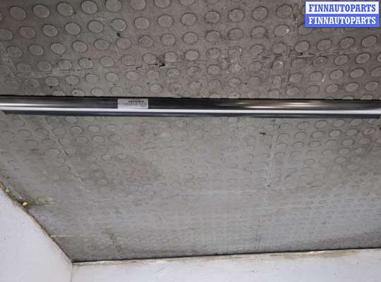 купить Молдинг стекла (боковое) на Mercedes ML W164 2005-2011