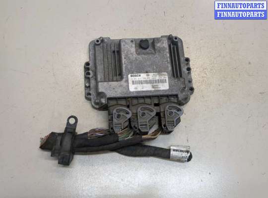 купить Блок управления двигателем на Renault Laguna 2 2001-2007