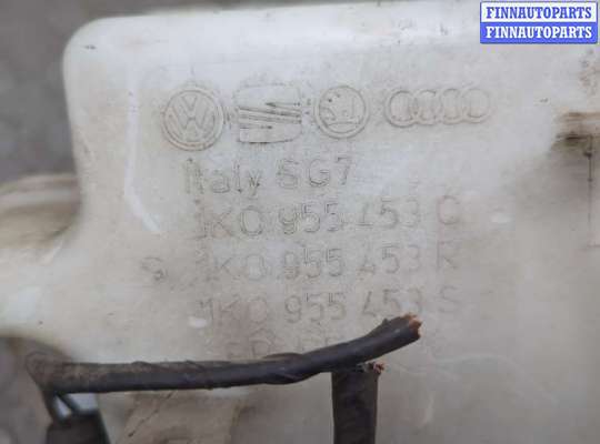 Бачок омывателя на Skoda Yeti (5L)