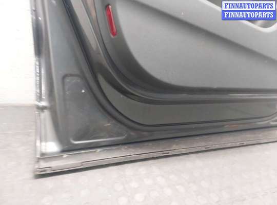 купить Стекло боковой двери на Audi Q3 2014-2018