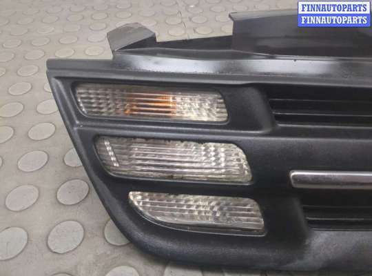 купить Решетка радиатора на Nissan Micra K12E 2002-2010