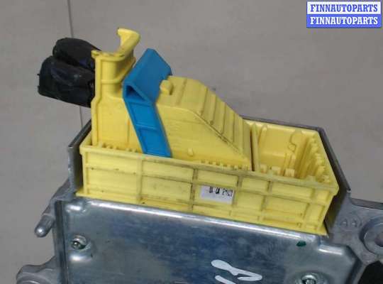 Блок управления подушками безопасности CRR2339 на Chrysler Voyager 2007-2010