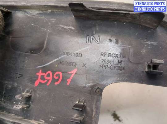 купить Пластик (обшивка) салона на Ford Explorer 2019-2025