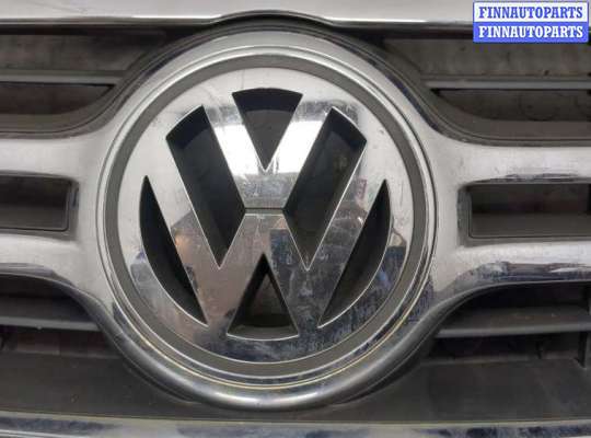купить Решетка радиатора на Volkswagen Tiguan 2007-2011
