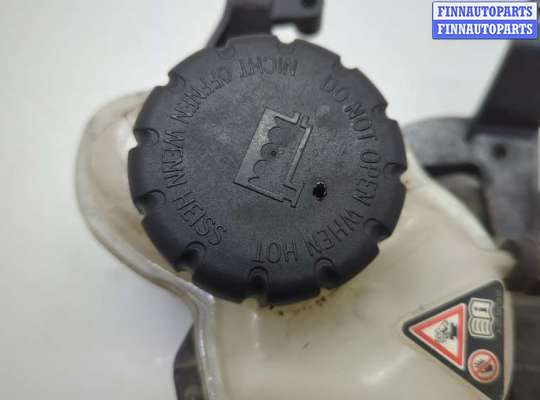 купить Бачок расширительный на Mercedes S W222 2013-2020