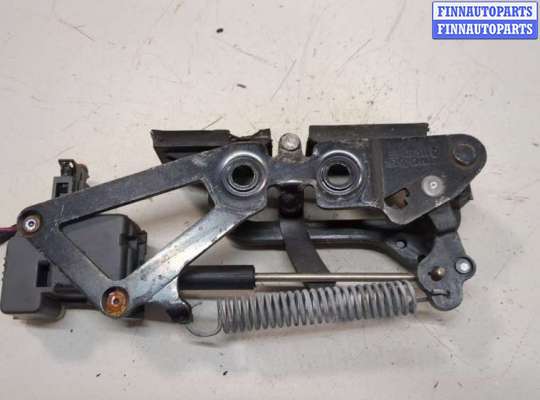 Замок багажника на Volkswagen Phaeton (3D)