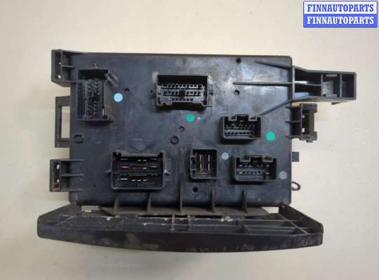 купить Блок предохранителей на Dodge Charger 2005-2010