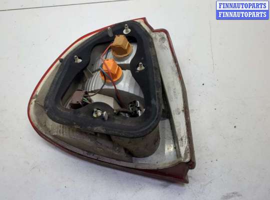 купить Фонарь (задний) на Mitsubishi Carisma 1995-2004