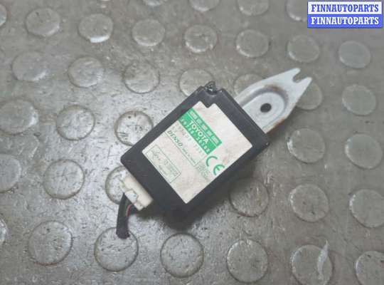 купить Блок управления дверьми на Lexus GS 2005-2012