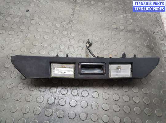 Купить Кнопка открывания багажника с крышки на Land Rover Discovery 3 2004-2009 Кнопка открывания багажника с крышки LRD6735 на Land Rover Discovery 3 2004-2009