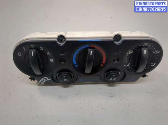 Купить Переключатель отопителя (печки) на Ford Fiesta 2001-2007 Переключатель отопителя (печки) FO2087354 на Ford Fiesta 2001-2007