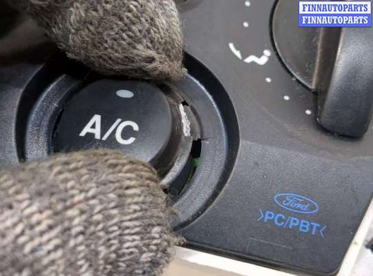 купить Переключатель отопителя (печки) на Ford Fiesta 2001-2007