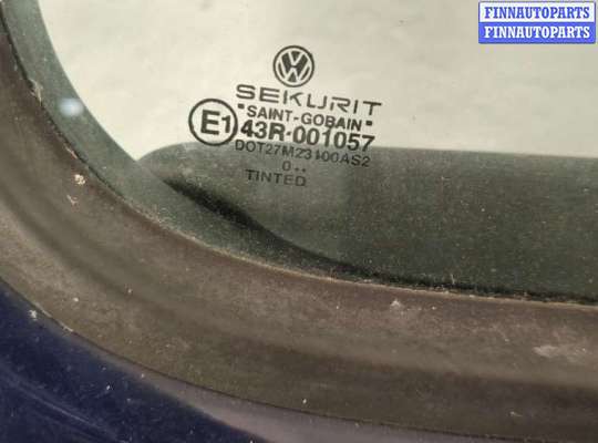 Стекло боковое двери на Volkswagen Golf IV (1J)