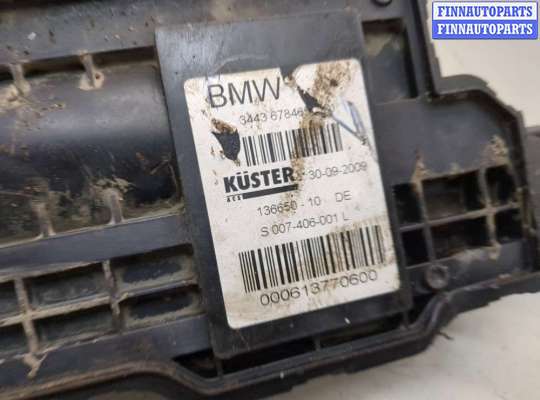 купить Электропривод ручного тормоза (моторчик ручника) на BMW 7 F01 2008-2015