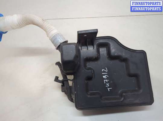 Бачок омывателя на Volkswagen Polo Mk5 (6R/6C)