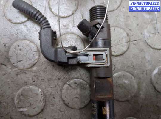 купить Форсунка топливная на KIA Carnival 1998-2006