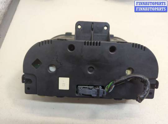 Щиток приборов на Ford Fusion (JU)