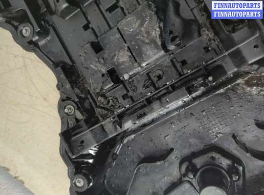 Поддон (картер двигателя) на Mercedes-Benz C (W204)
