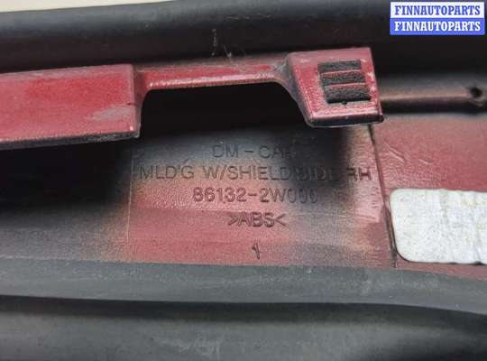 купить Молдинг стекла (лобовое) на Hyundai Santa Fe 2012-2018