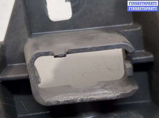 купить Кронштейн фары на Renault Scenic 2009-2012