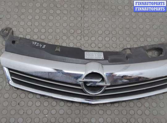 купить Решетка радиатора на Opel Astra H 2004-2010