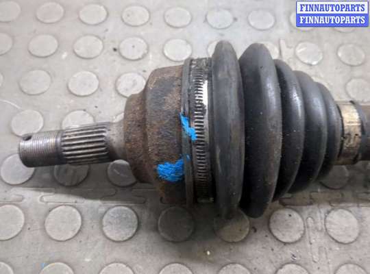 Приводной вал (Полуось в сборе) на Peugeot 3008 I