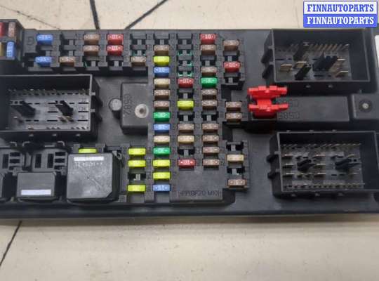 купить Блок предохранителей на Land Rover Discovery Sport 2014-2022