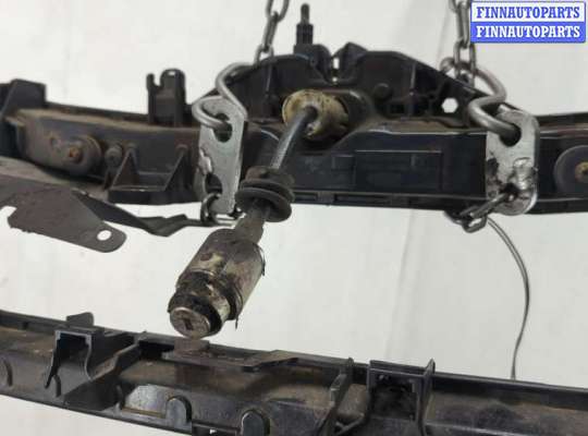 Замок капота на Ford Focus II