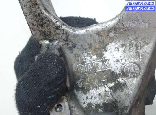 купить Кронштейн КПП на Peugeot 607 2000-2010