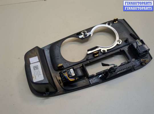 купить Рамка под кулису на Chevrolet Equinox 2017-2024