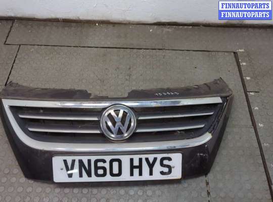 купить Решетка радиатора на Volkswagen Passat CC 2008-2012