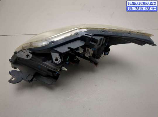 купить Фара (передняя) на Toyota Auris E15 2006-2012