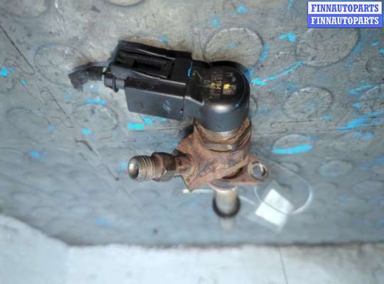 Форсунка топливная на Peugeot 407
