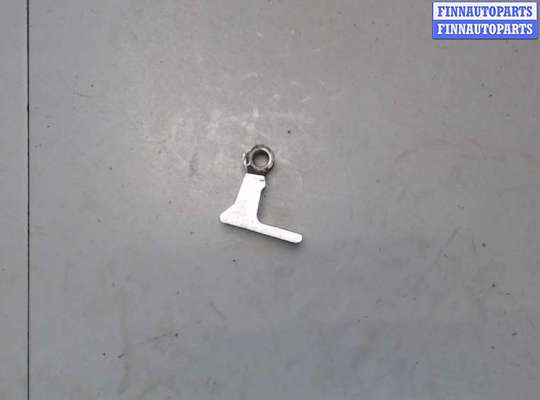 купить Петля двери на Volkswagen Tiguan 2007-2011