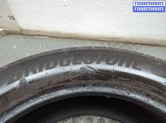 купить Шина на Audi Q7 2005-2015