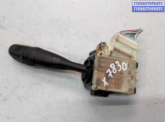 купить Переключатель поворотов на Toyota Yaris 1999-2006
