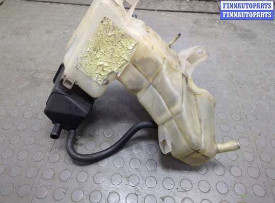 купить Бачок расширительный на Chrysler 300C 2004-2011