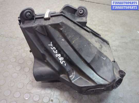 Корпус воздушного фильтра на BMW 3 (E90/E91/E92/E93)