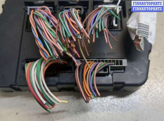 купить Блок управления бортовой сети (Body Control Module) на Renault Scenic 2003-2009
