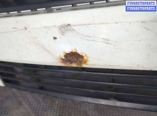 купить Решетка радиатора на Volkswagen Transporter 4 1991-2003