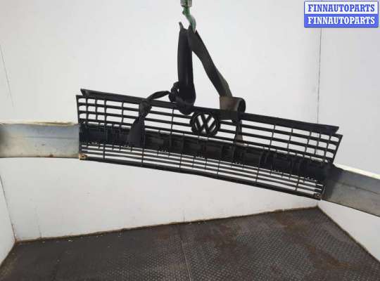 купить Решетка радиатора на Volkswagen Transporter 4 1991-2003