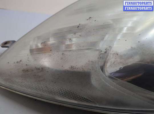 купить Фара (передняя) на Toyota Yaris 2005-2011