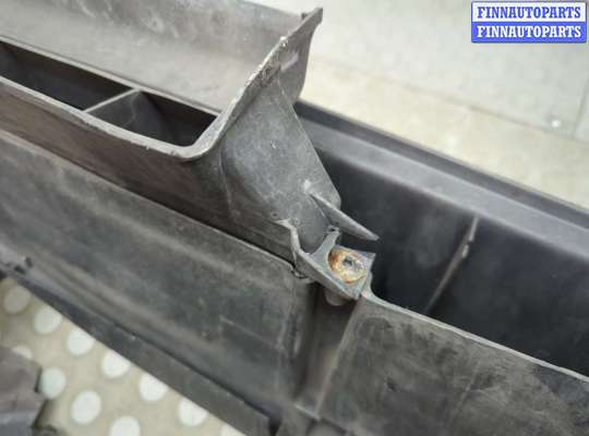 купить Рамка передняя (телевизор) на Volkswagen Passat 6 2005-2010