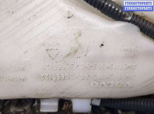 купить Бачок омывателя на Volvo S40 2004-