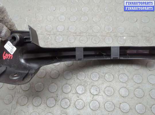 купить Пластик (обшивка) внутреннего пространства багажника на BMW 7 G11, G12 2015-2022