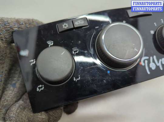 купить Переключатель отопителя (печки) на Opel Astra H 2004-2010
