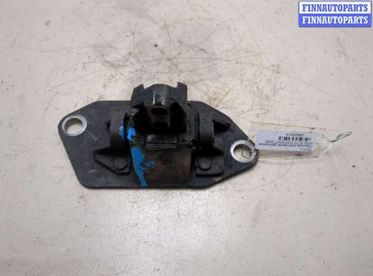 Подушка крепления двигателя VL541681 на Volvo XC70 2000-2007